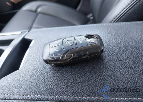 2016 Lincoln Mkz Hybrid from USA, damaged, VIN 3LN6L2LU8GR600203